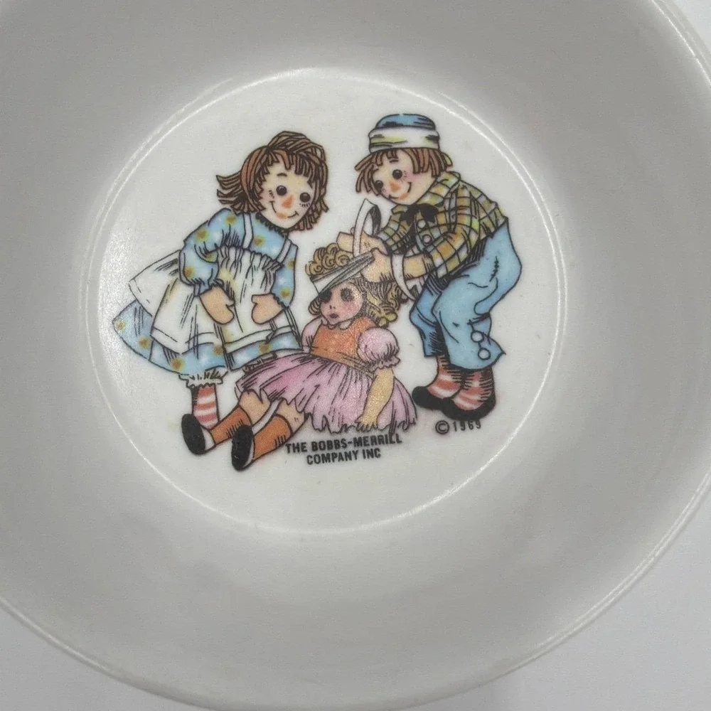 Oneida kitsch 1969 plastic